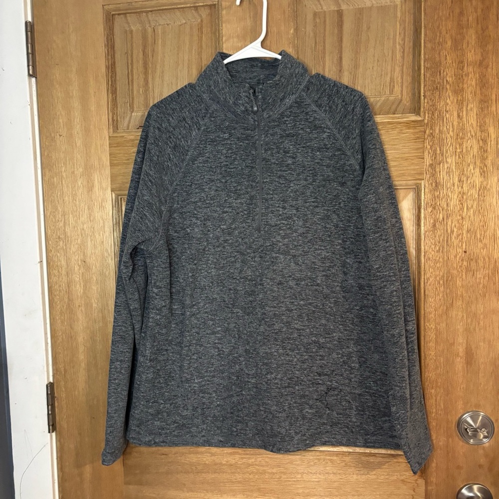 Eddie Bauer Men's gray Zip-Up‎ Sweater size XL